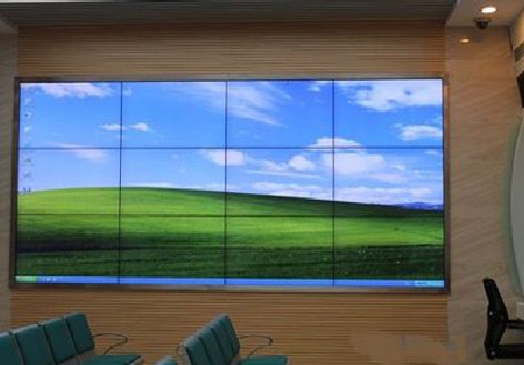 南县液晶拼接屏的另类用法。